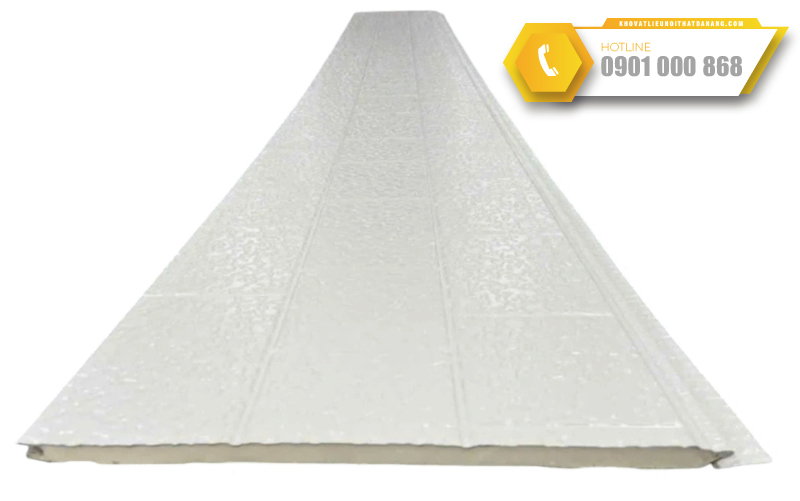 tam-panel-kim-loai-gia-re-11